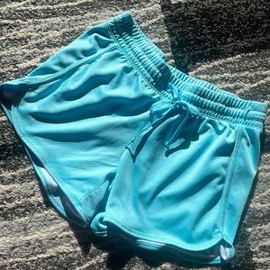 Light weight athletic shorts
